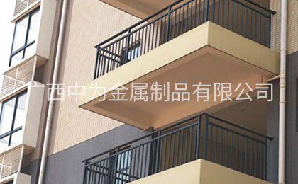 陽臺(tái)護(hù)欄